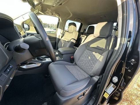 New 2026 Nissan Frontier SV w/ Tow Package AWD/4WD image 13