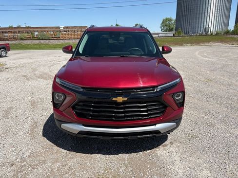 Used 2025 Chevrolet TrailBlazer LT w/ Driver Confidence Package FWD image 8