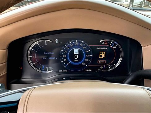 Used 2019 Cadillac Escalade Platinum image 22