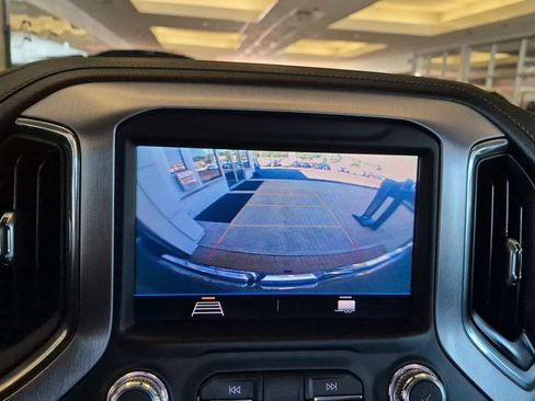 Used 2021 GMC Sierra 1500 Elevation AWD/4WD image 11