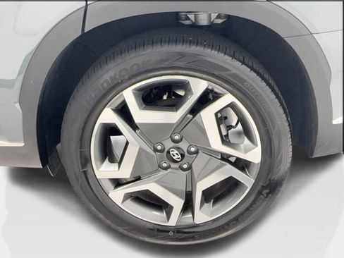 Used 2025 Hyundai Palisade Limited FWD image 12