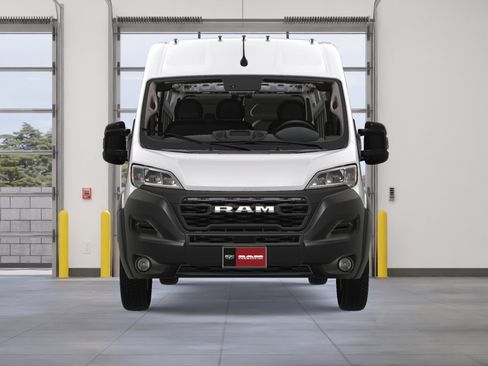New 2024 RAM ProMaster 2500 w/ Convenience Group image 9