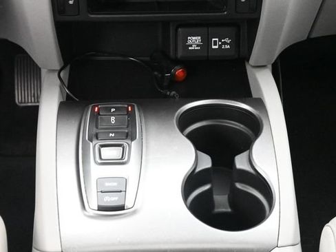 Used 2021 Honda Pilot EX-L image 25