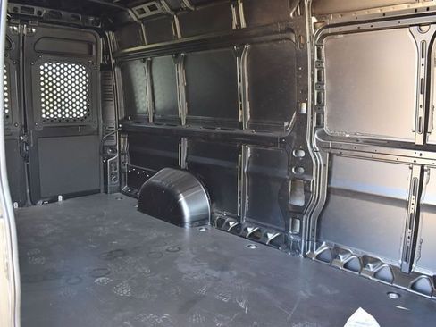 New 2025 RAM ProMaster 3500 w/ Convenience Group FWD image 16