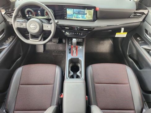 New 2025 Nissan Kicks SR image 20
