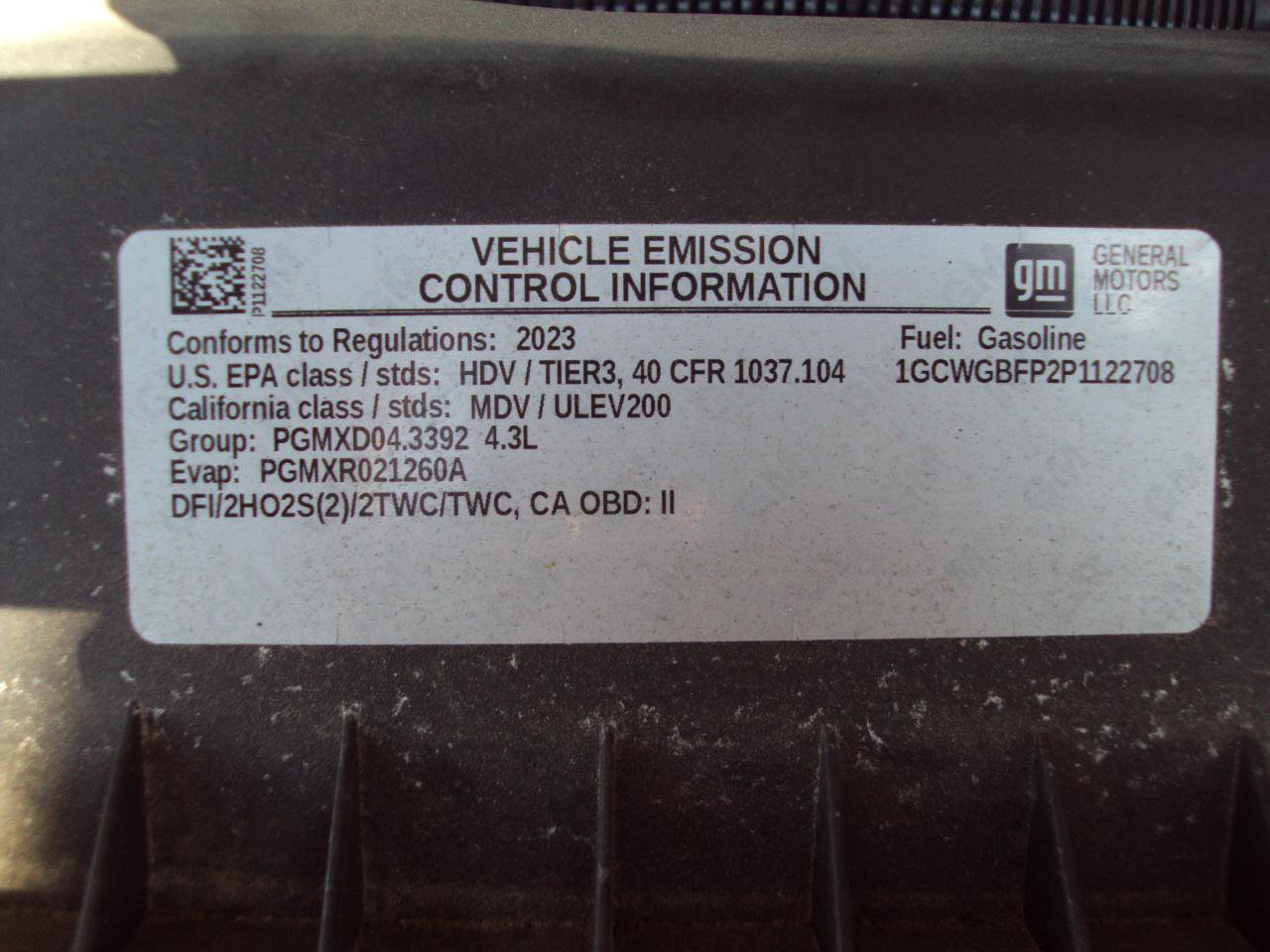 Used 2023 Chevrolet Express 2500 Extended RWD image 30