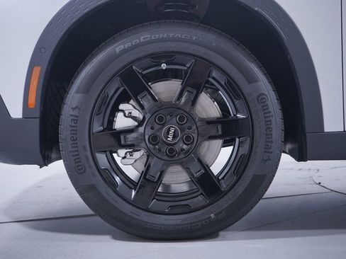 New 2026 MINI Cooper Countryman S w/ Comfort Package Max image 2