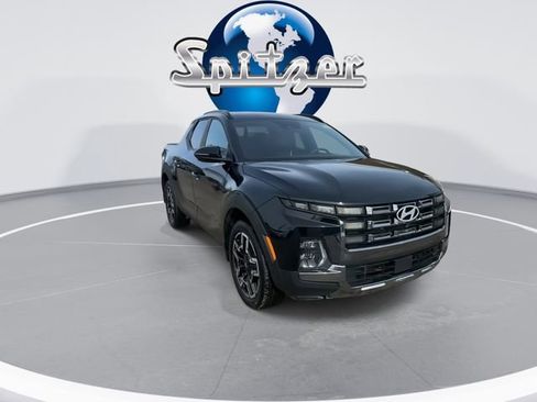 Used 2025 Hyundai Santa Cruz Limited image 2