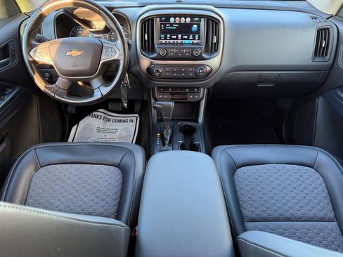 Used 2016 Chevrolet Colorado Z71 image 10