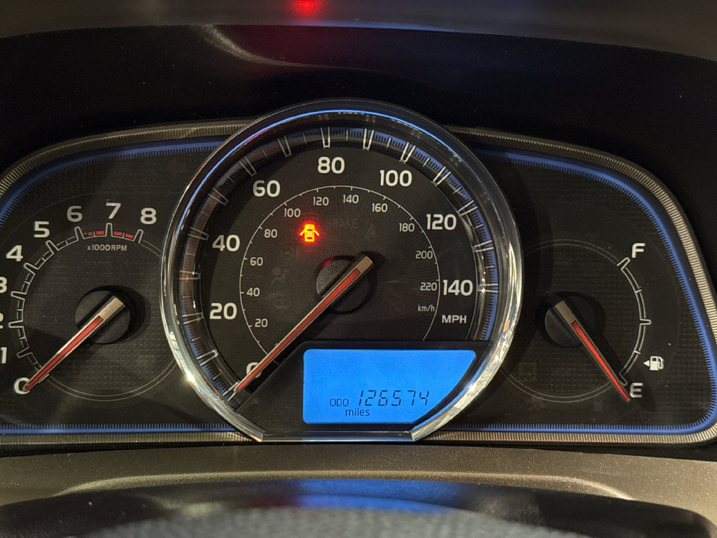 Used 2015 Toyota RAV4 Limited AWD/4WD image 14