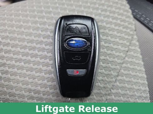 Used 2022 Subaru Forester Premium image 47