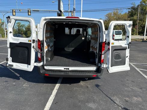 Used 2024 Ford Transit 250 Low Roof w/ Exterior Upgrade Package RWD image 31