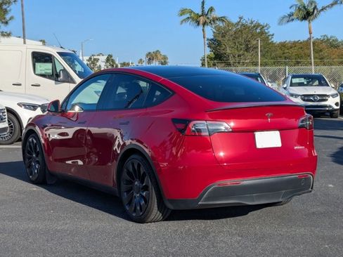 Used 2023 Tesla Model Y Performance image 7