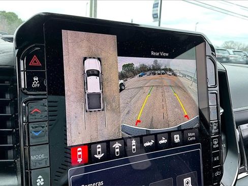 Used 2025 RAM 3500 Limited image 13