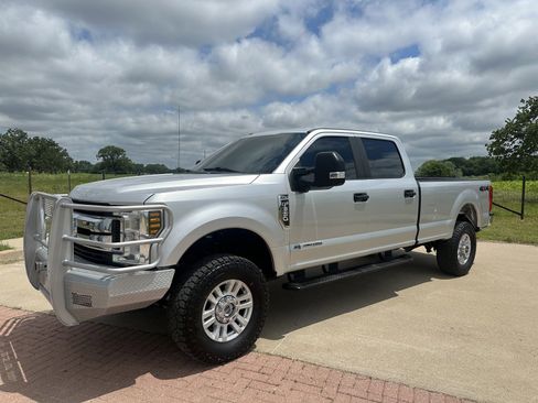 Used 2019 Ford F350 XL w/ STX Appearance Package AWD/4WD image 1