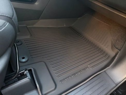 New 2026 Nissan Pathfinder SV image 28