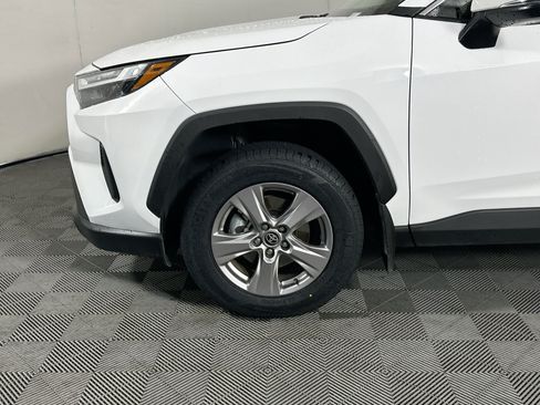 Certified 2025 Toyota RAV4 XLE w/ Convenience Package FWD image 11