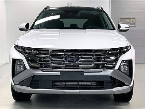 Used 2025 Hyundai Tucson Limited image 6