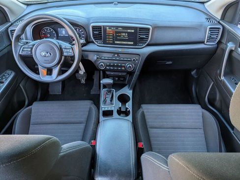 Used 2020 Kia Sportage LX w/ LX Popular Package image 19