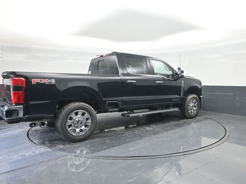 New 2026 Ford F250 4x4 Crew Cab Super Duty image 15