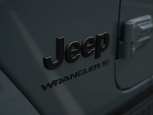 Used 2026 Jeep Wrangler Unlimited Sahara AWD/4WD image 39