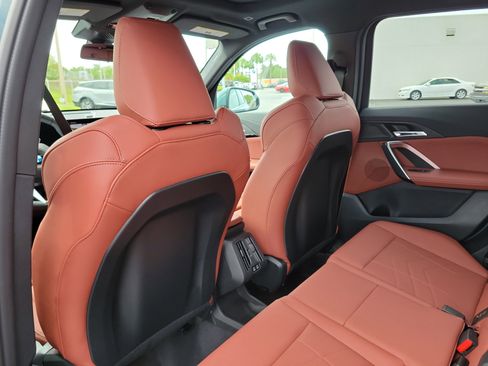 New 2026 BMW X1 xDrive28i w/ Technology Package AWD/4WD image 9