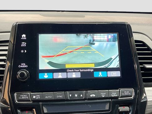 Used 2022 Honda Odyssey Elite image 14