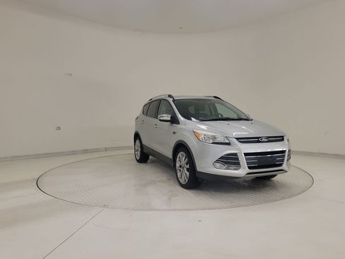 Used 2015 Ford Escape SE w/ SE Chrome Package AWD/4WD image 5