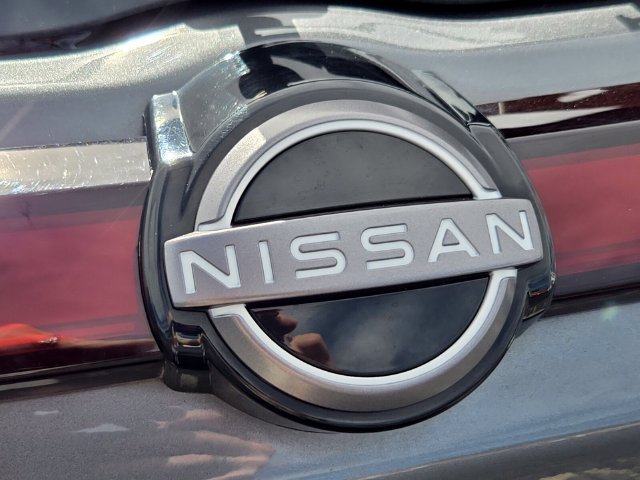 Used 2025 Nissan Kicks Play S FWD image 17
