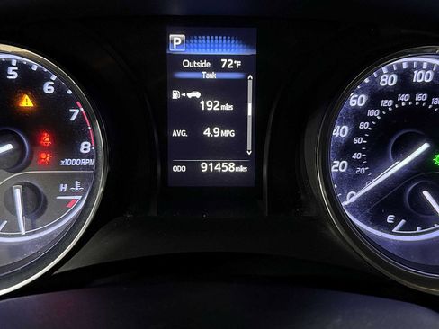 Used 2018 Toyota Camry LE FWD image 18