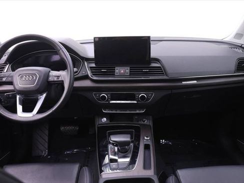 Certified 2023 Audi Q5 e Premium Plus w/ Premium Plus Package AWD/4WD image 8