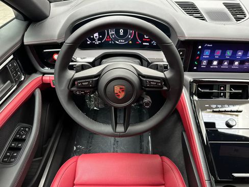 New 2026 Porsche Panamera RWD image 15