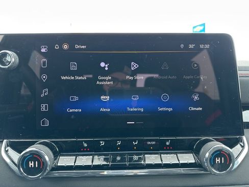 Used 2024 Chevrolet Colorado Z71 w/ Z71 Convenience Package 2 image 31