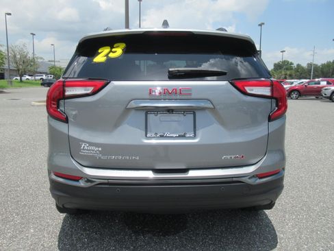 Used 2023 GMC Terrain AT4 w/ Tech Package AWD/4WD image 6
