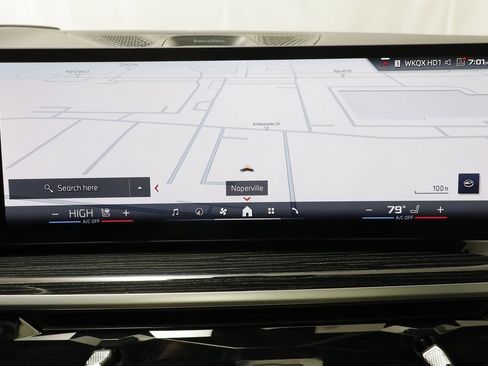 Certified 2025 BMW X7 M60i image 11