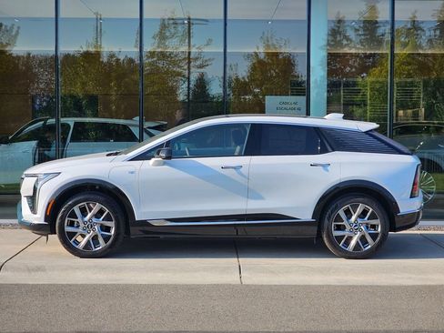 New 2026 Cadillac Optiq Luxury 1 AWD/4WD image 2