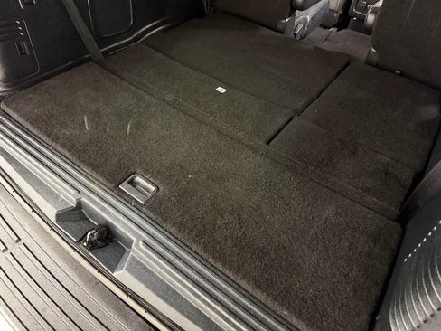 Used 2015 Lincoln Navigator 2WD image 66