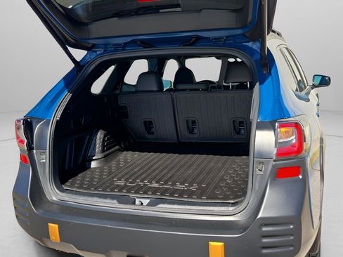 Used 2022 Subaru Outback Wilderness w/ Wilderness Package image 34