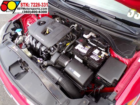 Used 2017 Hyundai Elantra SE image 26