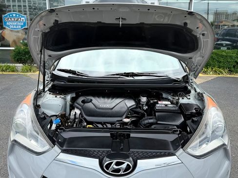 Used 2013 Hyundai Veloster RE:MIX Edition FWD image 35