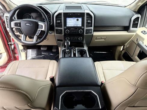 Used 2017 Ford F150 Lariat w/ Equipment Group 501A Mid RWD image 16