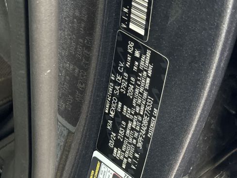 Certified 2024 Kia Forte LXS FWD image 29