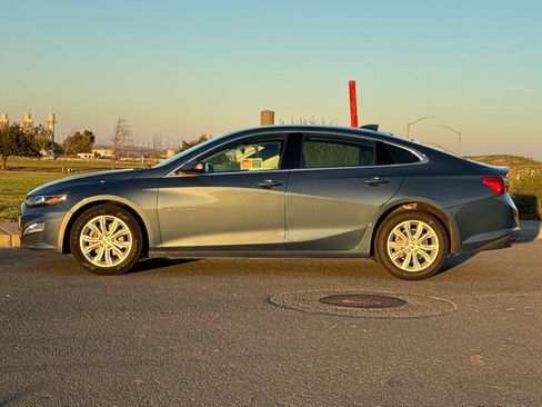 Used 2024 Chevrolet Malibu LT image 7