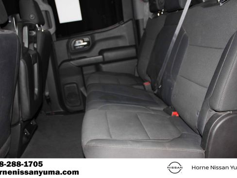 Used 2019 Chevrolet Silverado 1500 Custom w/ Infotainment Package RWD image 5