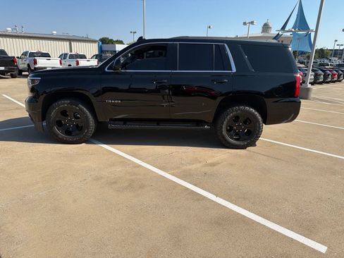 Used 2019 Chevrolet Tahoe LS w/ Enhanced Driver Alert Package AWD/4WD image 2