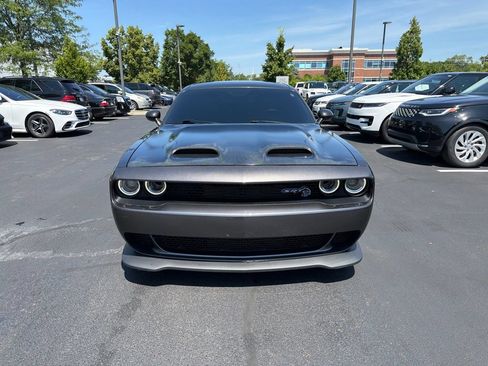 Used 2022 Dodge Challenger SRT Hellcat w/ Plus Package RWD image 8