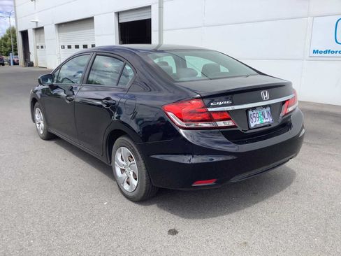 Used 2015 Honda Civic LX image 3