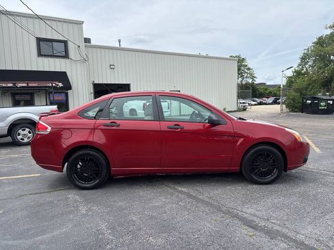 Used 2011 Ford Focus SE w/ 201A Rapid Spec Order Code FWD image 6
