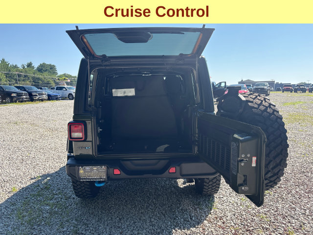 Used 2023 Jeep Wrangler Unlimited w/ 8.4" Radio Group AWD/4WD image 11