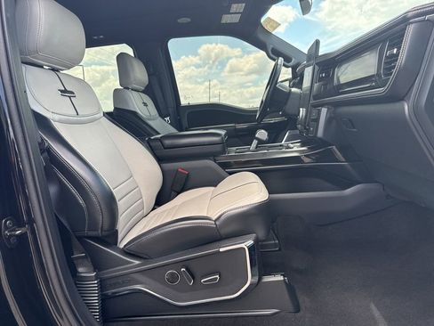 Used 2023 Ford F150 Lightning Platinum image 10